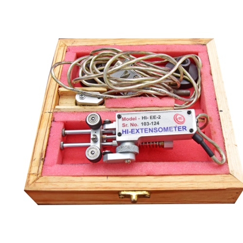 Extensometer